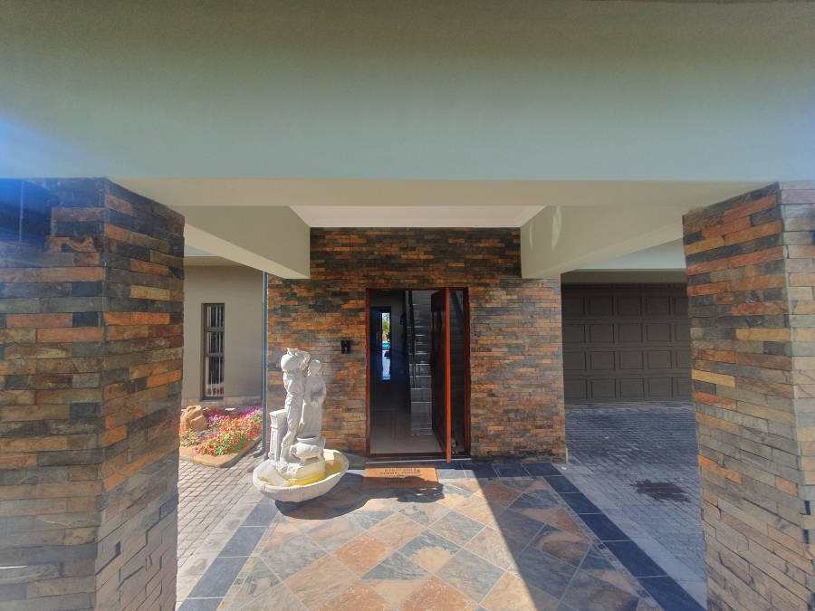 3 Bedroom Property for Sale in Oubaai Western Cape